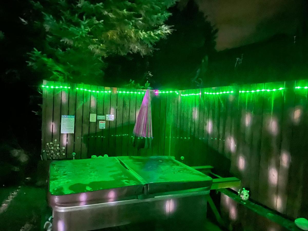 Gamrie Bankhead Accommodation With Hot Tub In Aberdeenshire מראה חיצוני תמונה