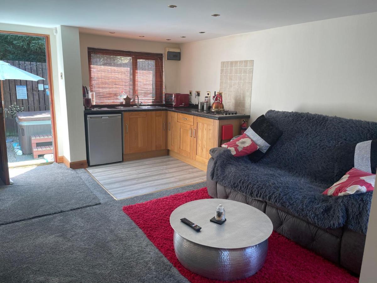 Gamrie Bankhead Accommodation With Hot Tub In Aberdeenshire מראה חיצוני תמונה