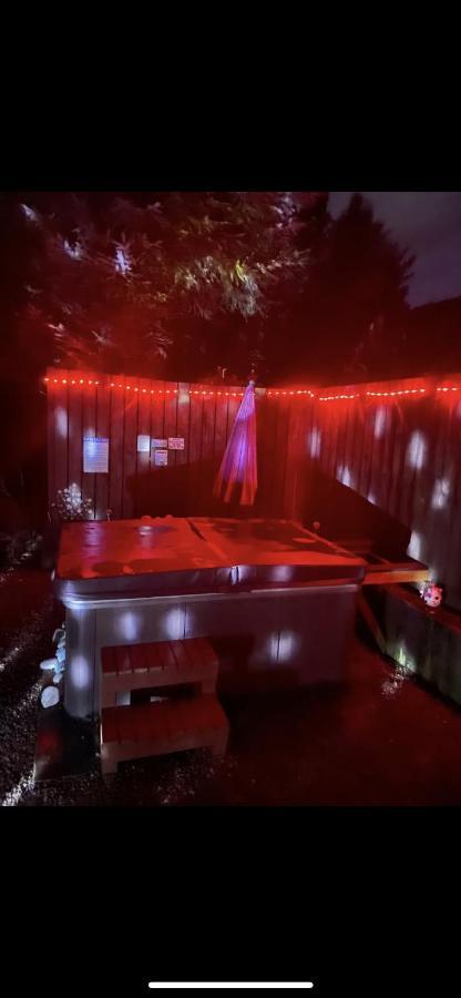 Gamrie Bankhead Accommodation With Hot Tub In Aberdeenshire מראה חיצוני תמונה